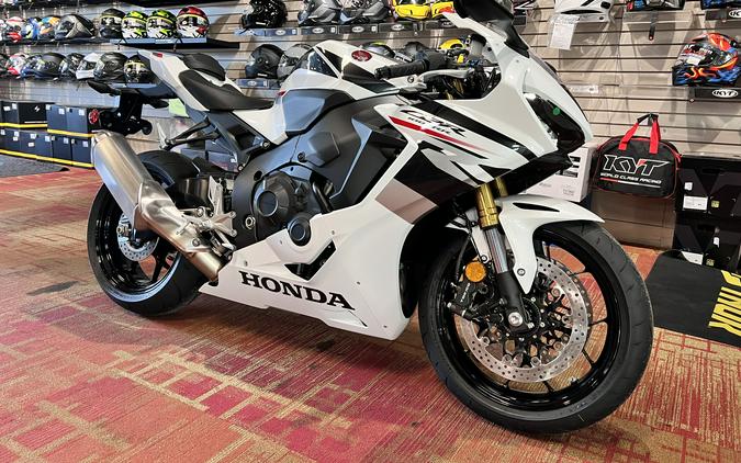2027 Honda CBR1000RR