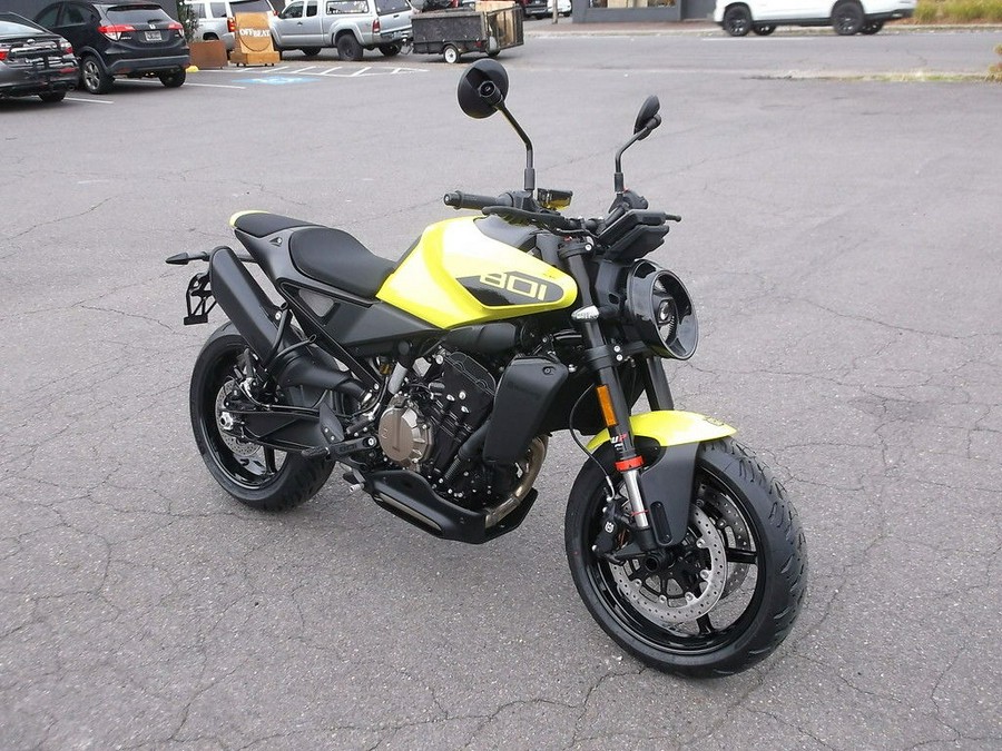 2025 Husqvarna® Vitpilen 801