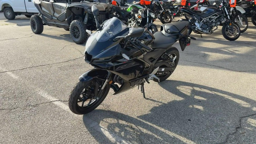 2026 Yamaha YZF-R3 ABS CA