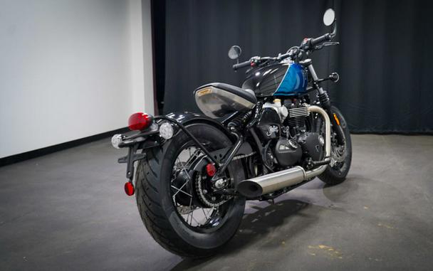 2026 Triumph Bonneville Bobber Interstellar Blue