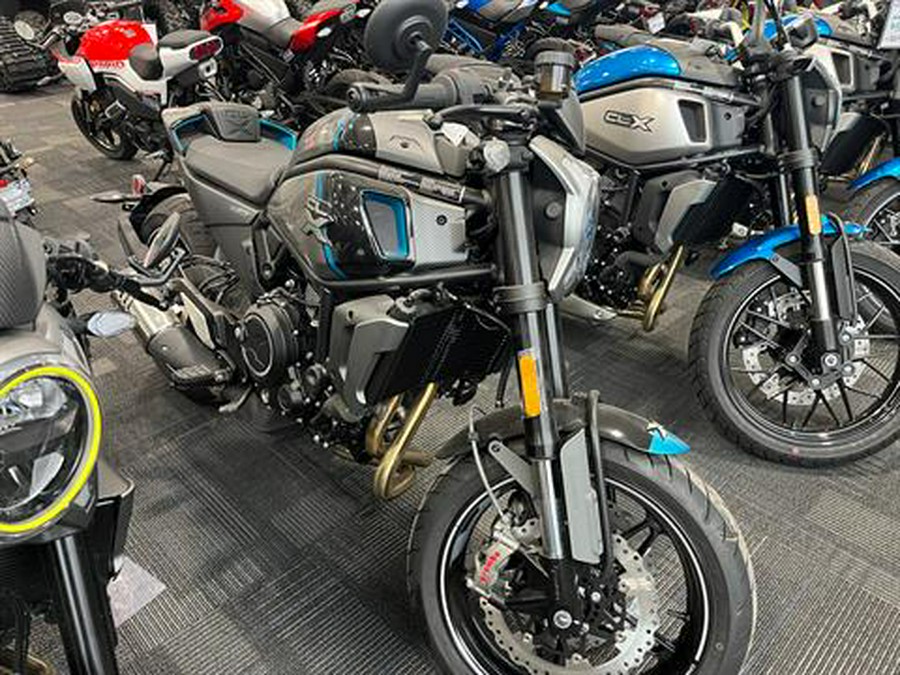 2023 CFMOTO 700CL-X Sport