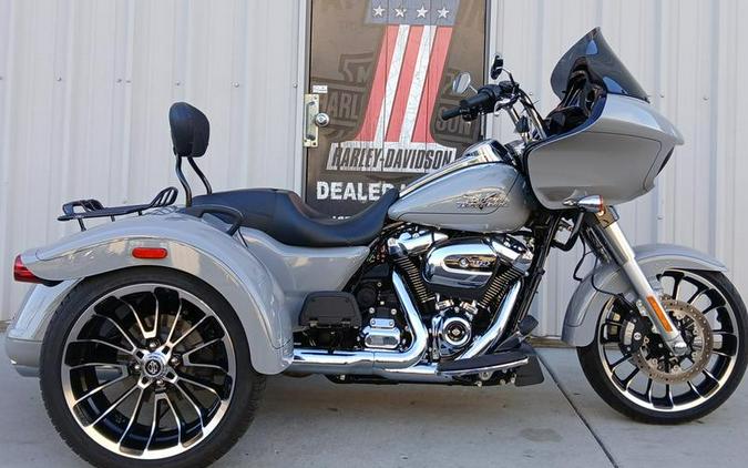 2024 Harley-Davidson® FLTRT - Road Glide® 3