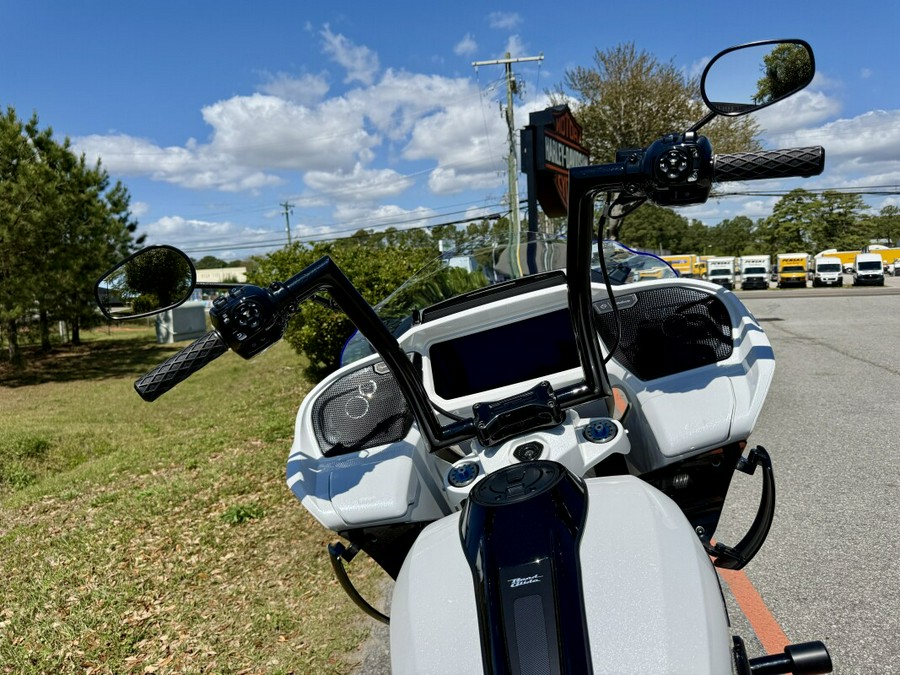 2024 Road Glide™ Limited FLTRK