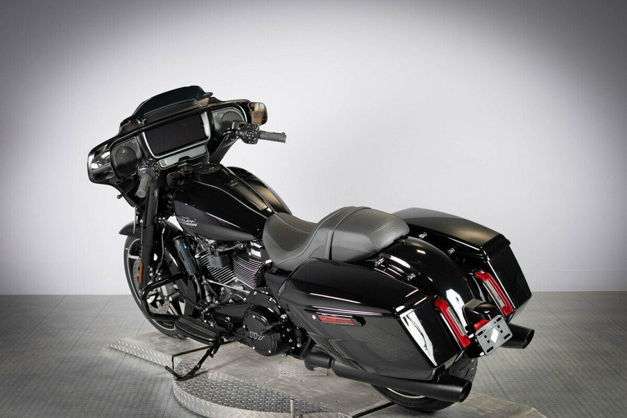 2026 Harley-Davidson Street Glide FLHX