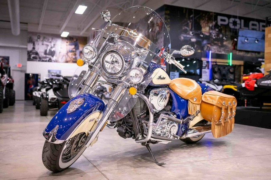 2017 Indian Motorcycle® Chief® Vintage Springfield Blue Over Ivory Cream