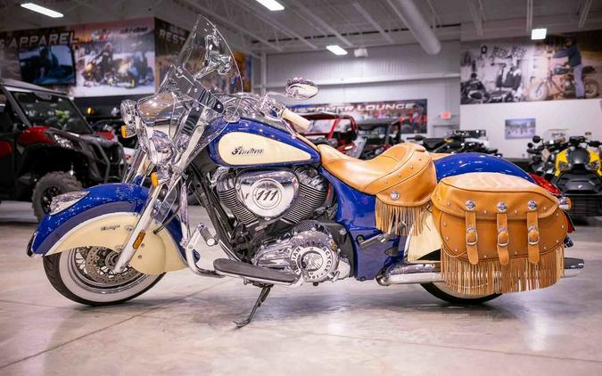 2017 Indian Motorcycle® Chief® Vintage Springfield Blue Over Ivory Cream