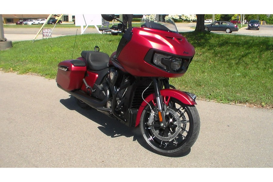 2024 Indian Motorcycle CHALLENGER DH, AUDIO, SUNSET RD SMOKE, 49ST Dark Horse® with PowerBand Audio Package