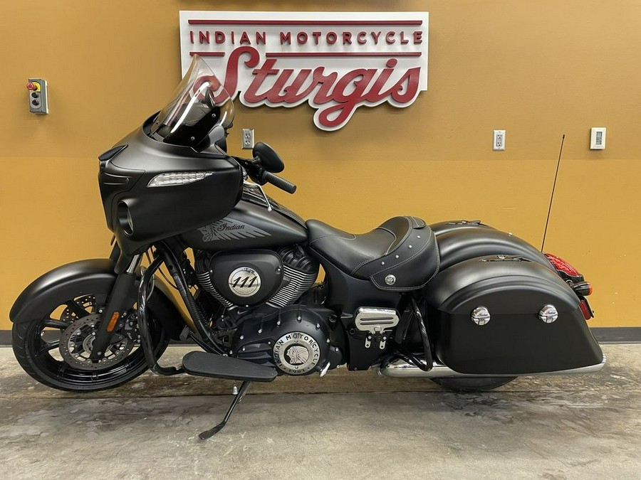 2018 Indian Motorcycle® Chieftain® Dark Horse® ABS Thunder Black Smoke