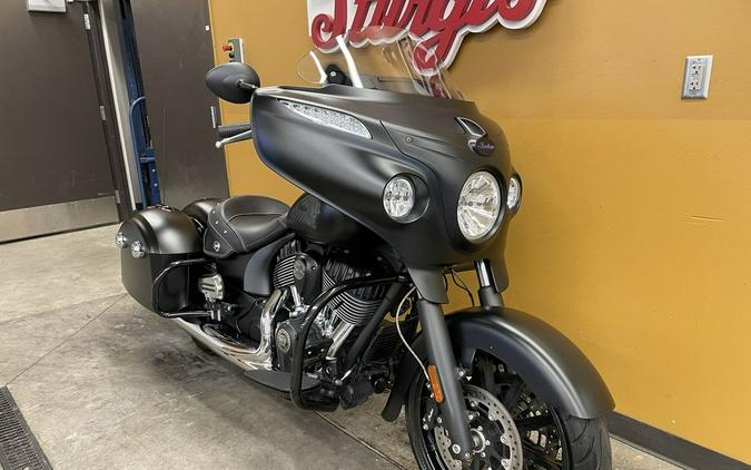 2018 Indian Motorcycle® Chieftain® Dark Horse® ABS Thunder Black Smoke