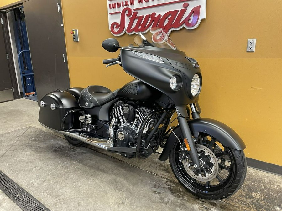 2018 Indian Motorcycle® Chieftain® Dark Horse® ABS Thunder Black Smoke