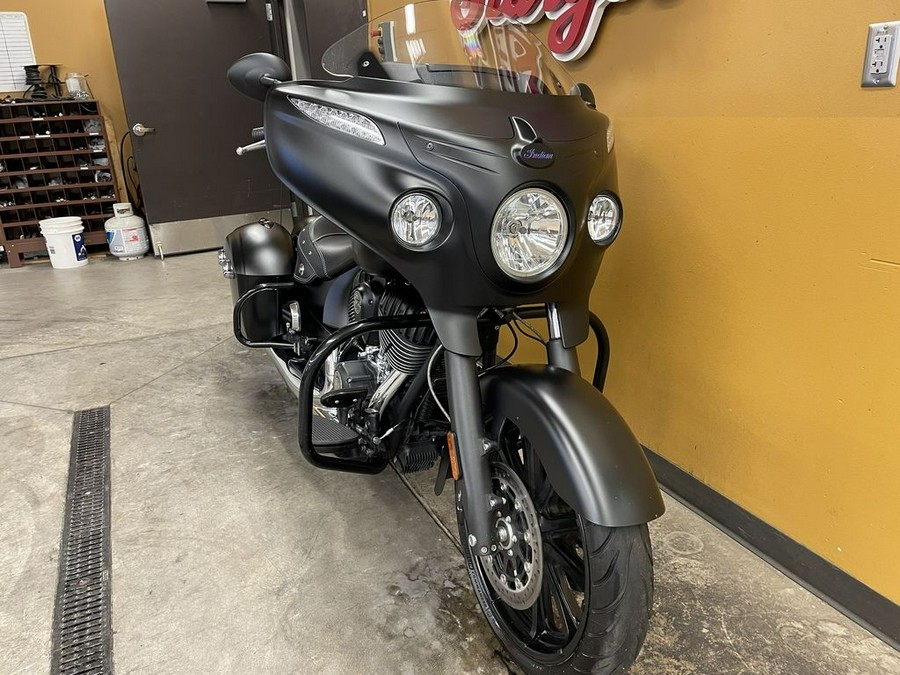 2018 Indian Motorcycle® Chieftain® Dark Horse® ABS Thunder Black Smoke