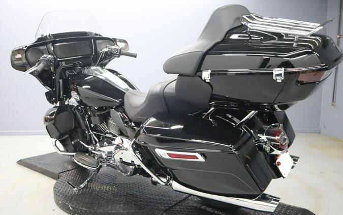 2026 Harley-Davidson Street Glide Limited FLHXL