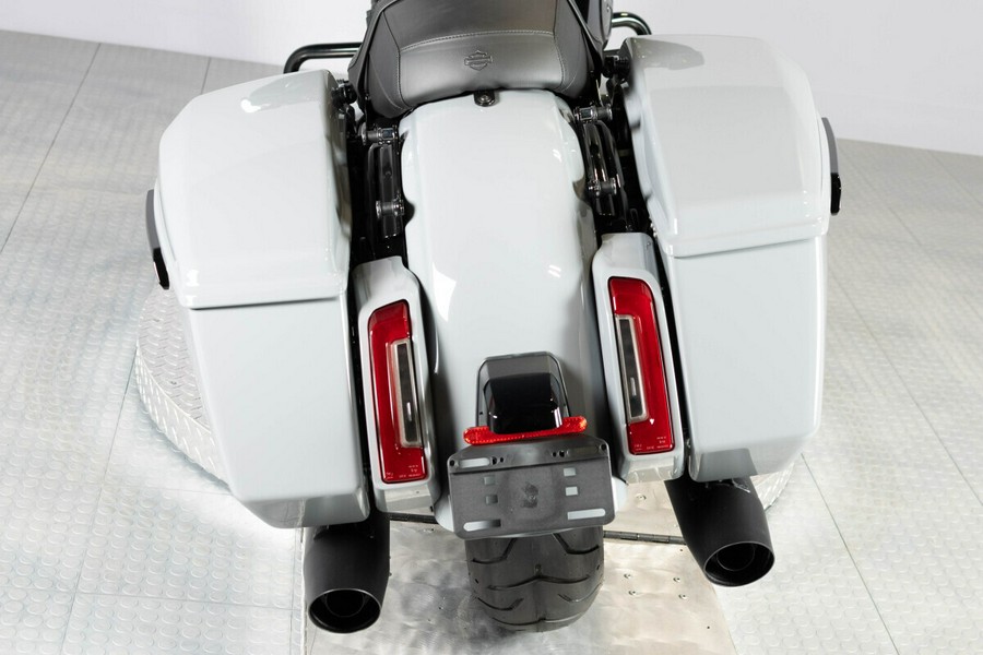 2026 Harley-Davidson Street Glide FLHX
