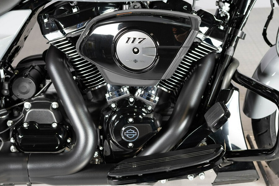 2026 Harley-Davidson Street Glide FLHX