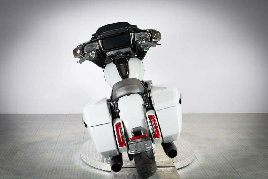 2026 Harley-Davidson Street Glide FLHX