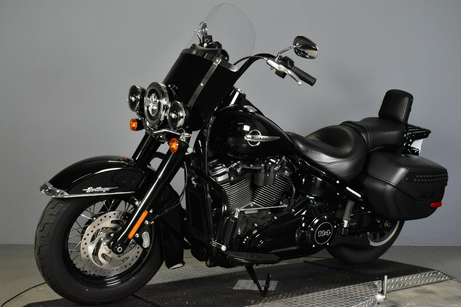 2018 Harley-Davidson Heritage Classic 114 Vivid Black