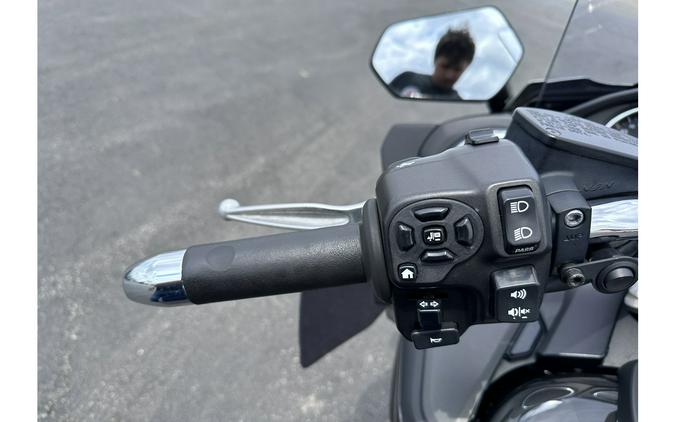 2018 Yamaha Star Venture - Transcontinental Option Package