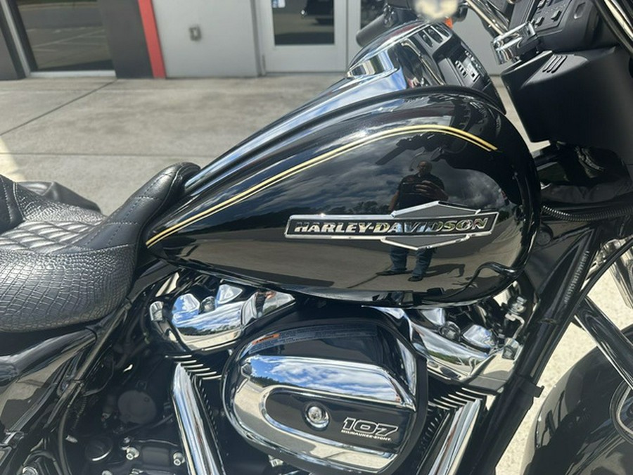 2021 Harley-Davidson FLHX - Street Glide