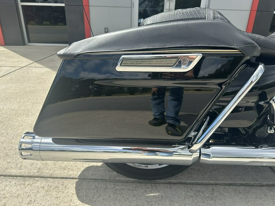 2021 Harley-Davidson FLHX - Street Glide