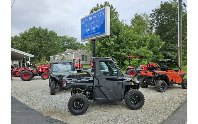 2025 Polaris Industries Ranger XP 1000 Northstar Premium with FIXED Windshield