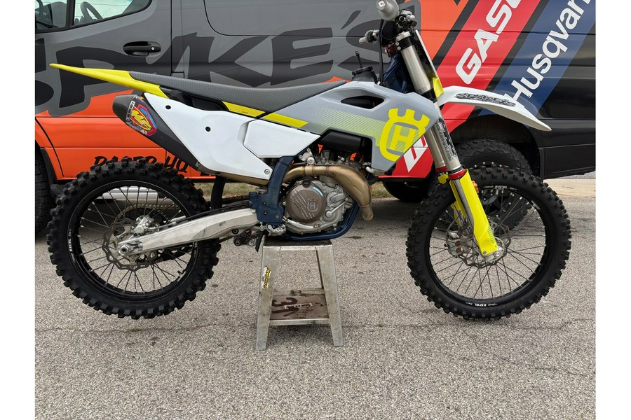 2024 Husqvarna Motorcycles FC 450