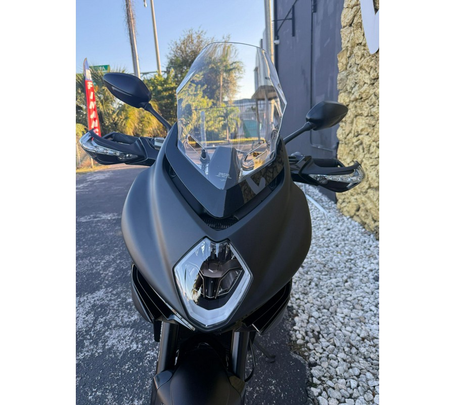 2022 MV Agusta Turismo Veloce Lusso SCS