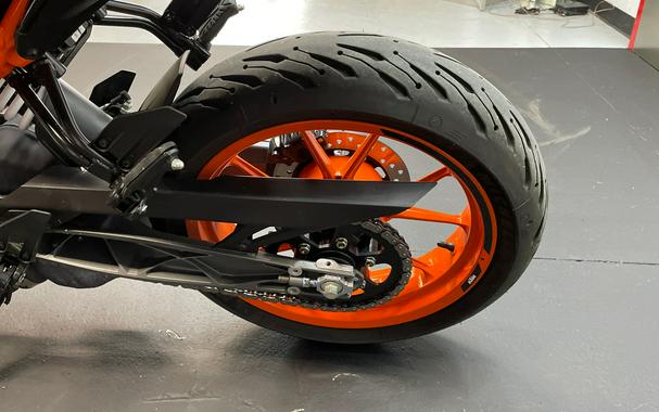 2022 KTM 200 Duke