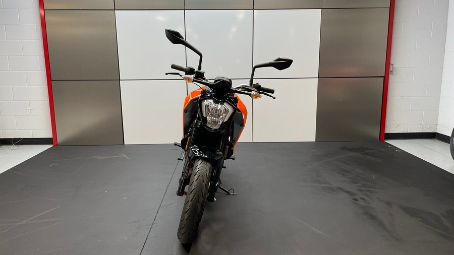 2022 KTM 200 Duke
