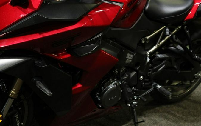 2024 Suzuki GSX-S1000GT Plus