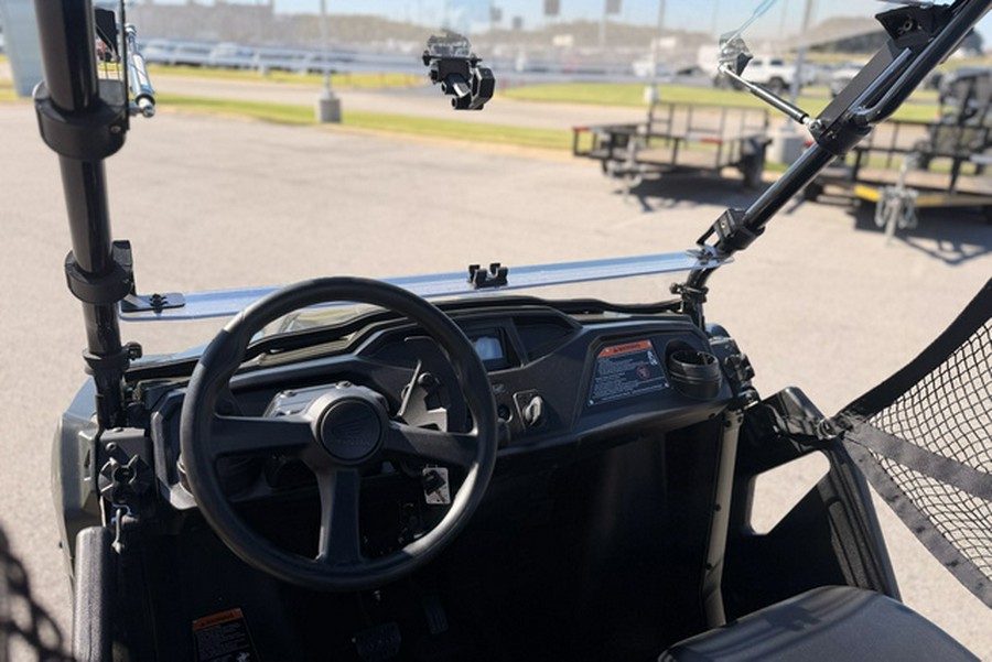2026 Honda Pioneer 520 (Power Steering)