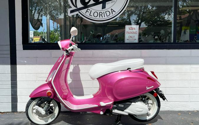 2023 Vespa Sprint 150 Barbie Edition