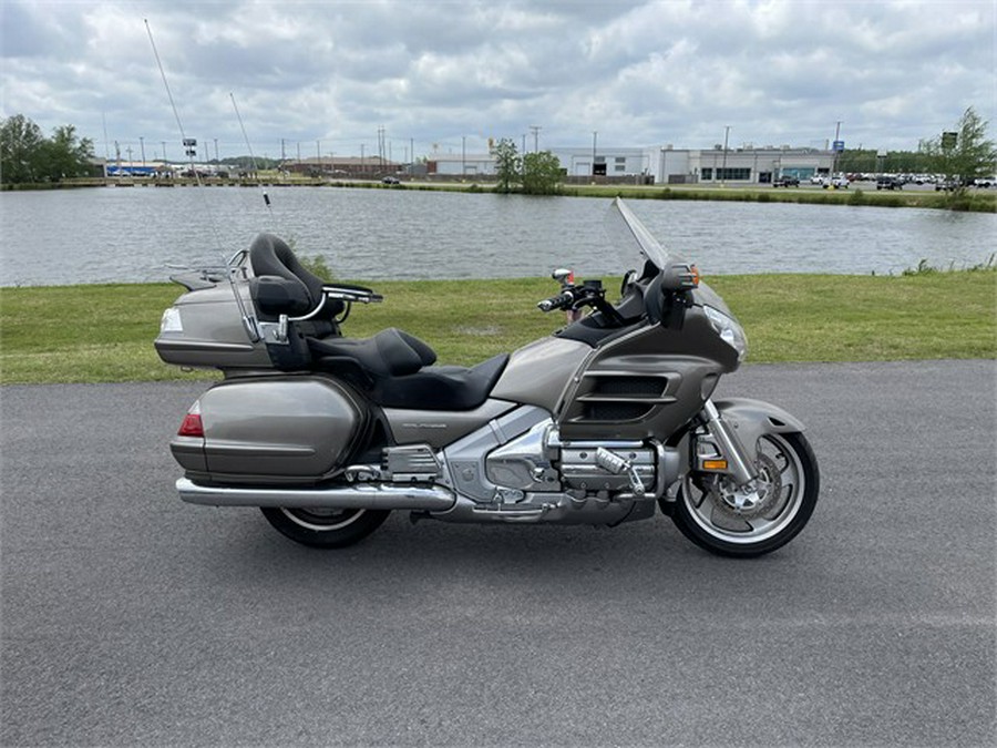 2006 Honda Gold Wing Premium Audio