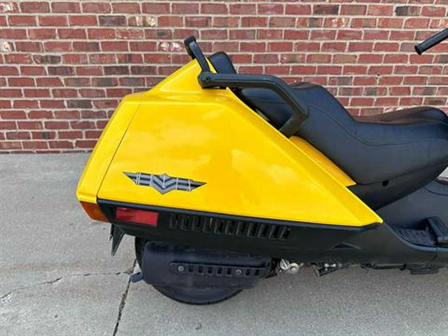 2004 Honda Helix