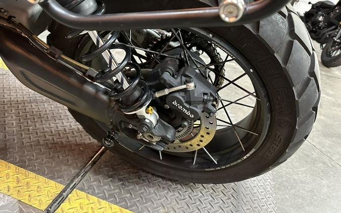 2019 Triumph Scrambler 1200 XC Jet Black