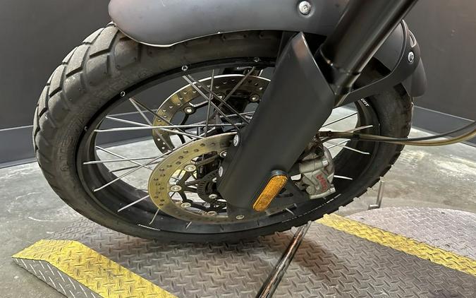 2019 Triumph Scrambler 1200 XC Jet Black