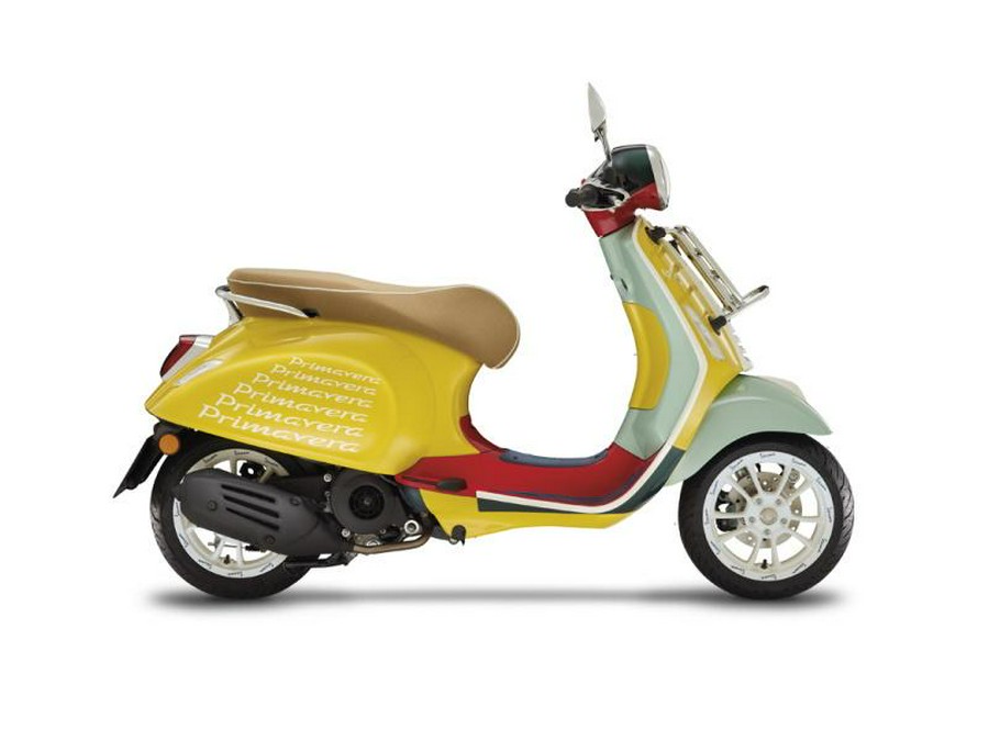 2021 Vespa Primavera 150 Sean Wotherspoon