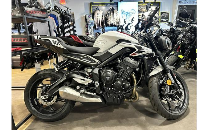 2024 Triumph STREET TRIPLE R