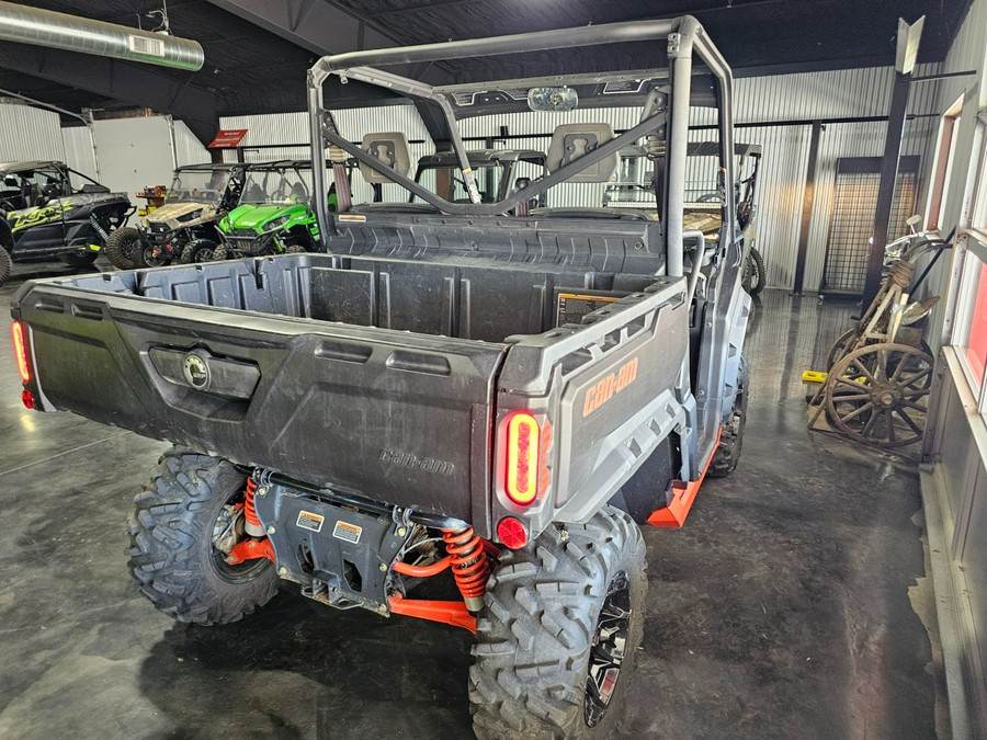 2019 Can-Am™ Defender XT-P HD10