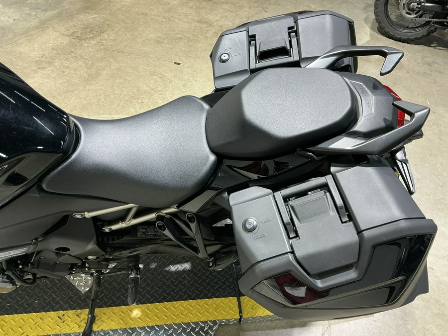 2024 Suzuki GSX-S1000GT+