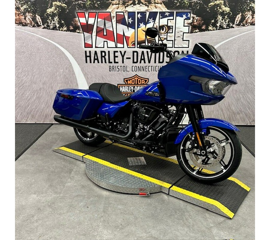 2024 FLTRX Road Glide™