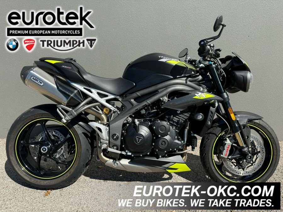 2020 Triumph Street Triple RS Matte Jet Black