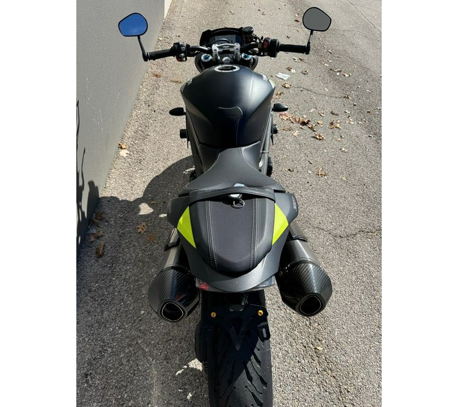 2020 Triumph Street Triple RS Matte Jet Black