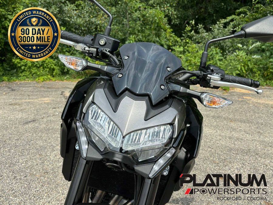 2023 Kawasaki Z900 ABS Metallic Phantom Silver/metallic Carbon Gray - UA63572