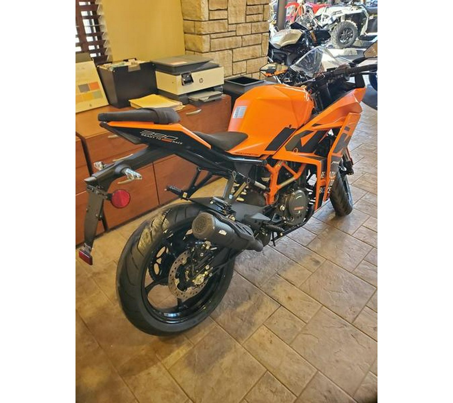 2023 KTM RC 390