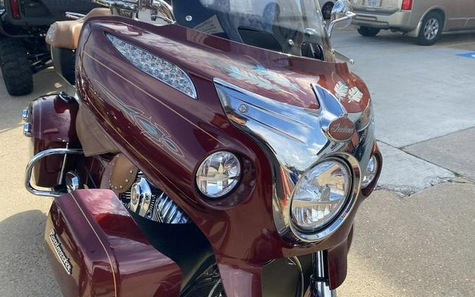 2019 Indian Motorcycle® Roadmaster® Burgundy Metallic