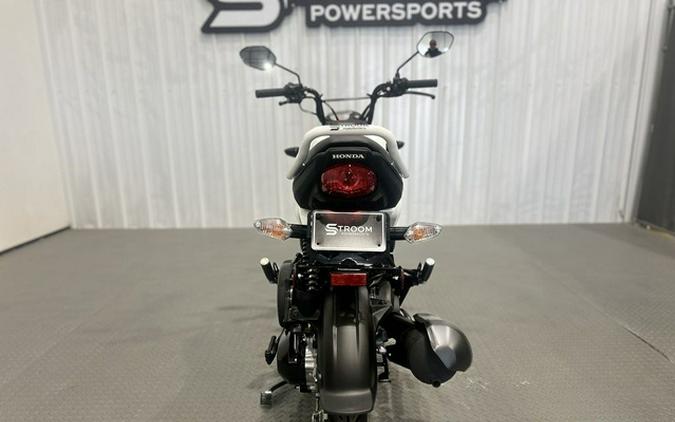 2025 Honda Navi White