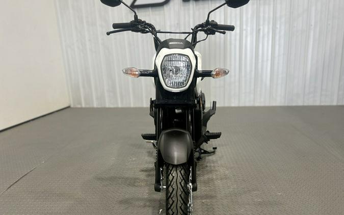 2025 Honda Navi White