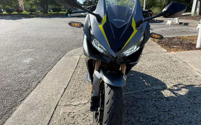 2023 Honda CBR500R ABS