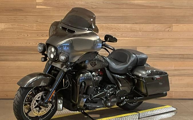 2018 Harley-Davidson CVO™ Limited