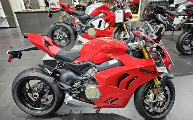 2024 Ducati Panigale V4 S Red V4 S